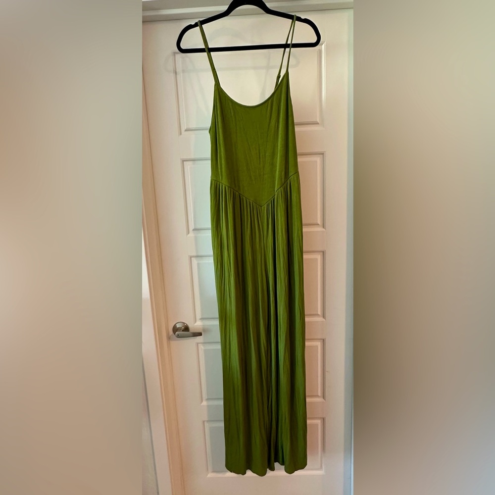 Green romper size large, tall girl friendly!